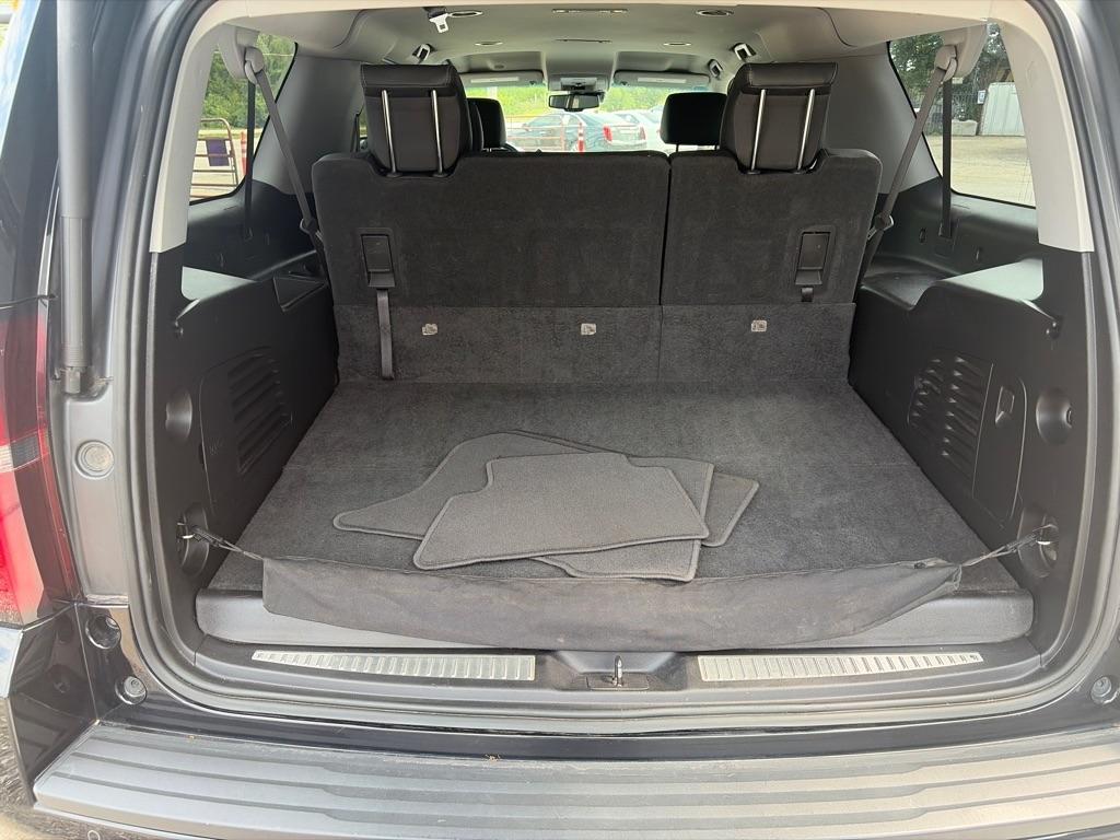 Chevrolet Suburban  2019