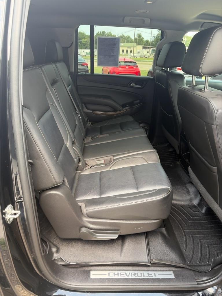 Chevrolet Suburban  2019