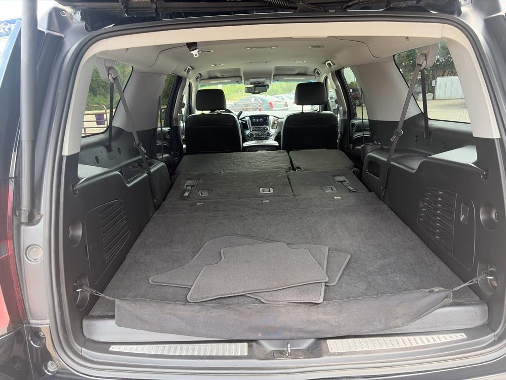 Chevrolet Suburban  2019