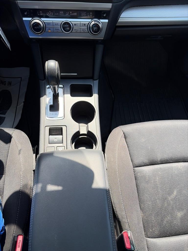 Subaru Legacy  2016