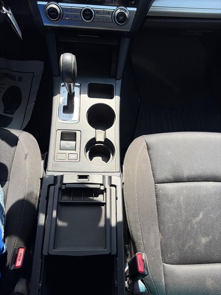 Subaru Legacy  2016