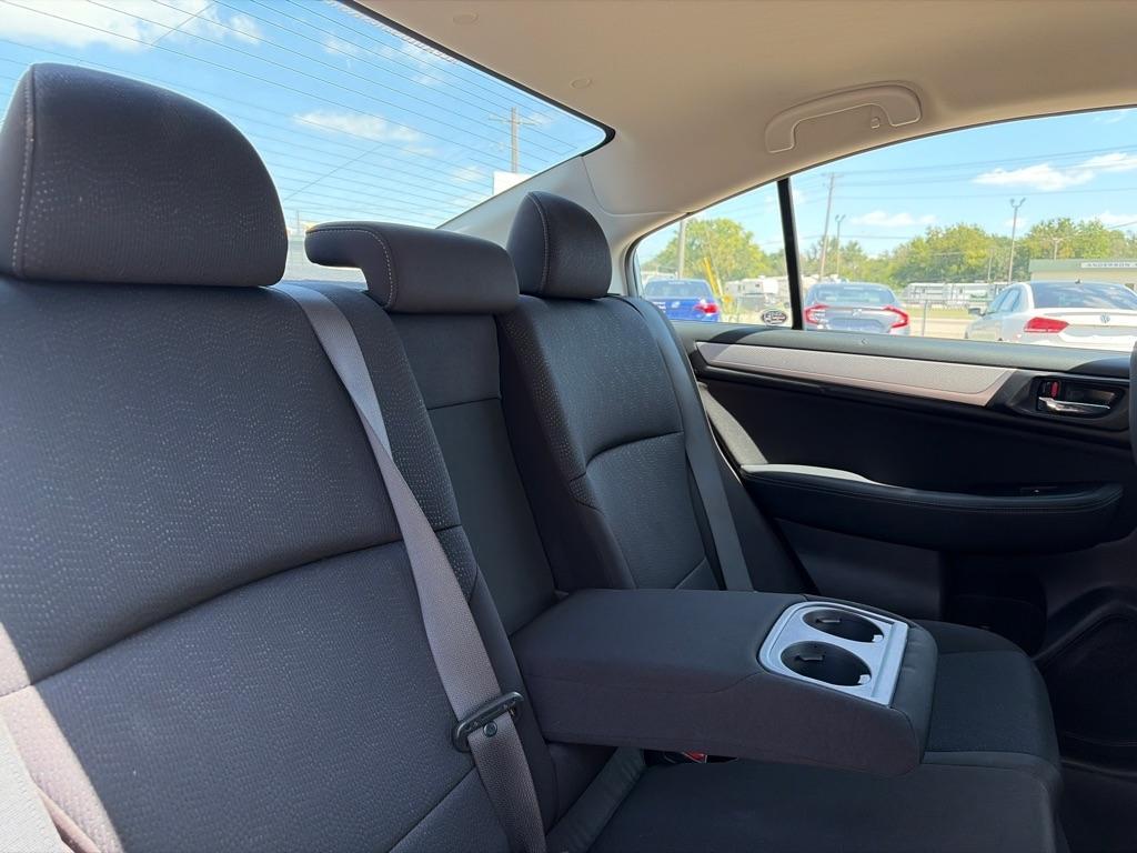 Subaru Legacy  2016