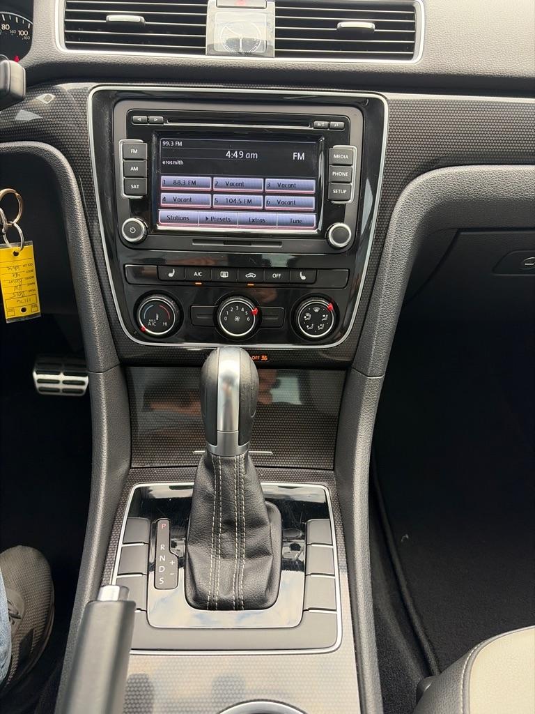 Volkswagen Passat  2015