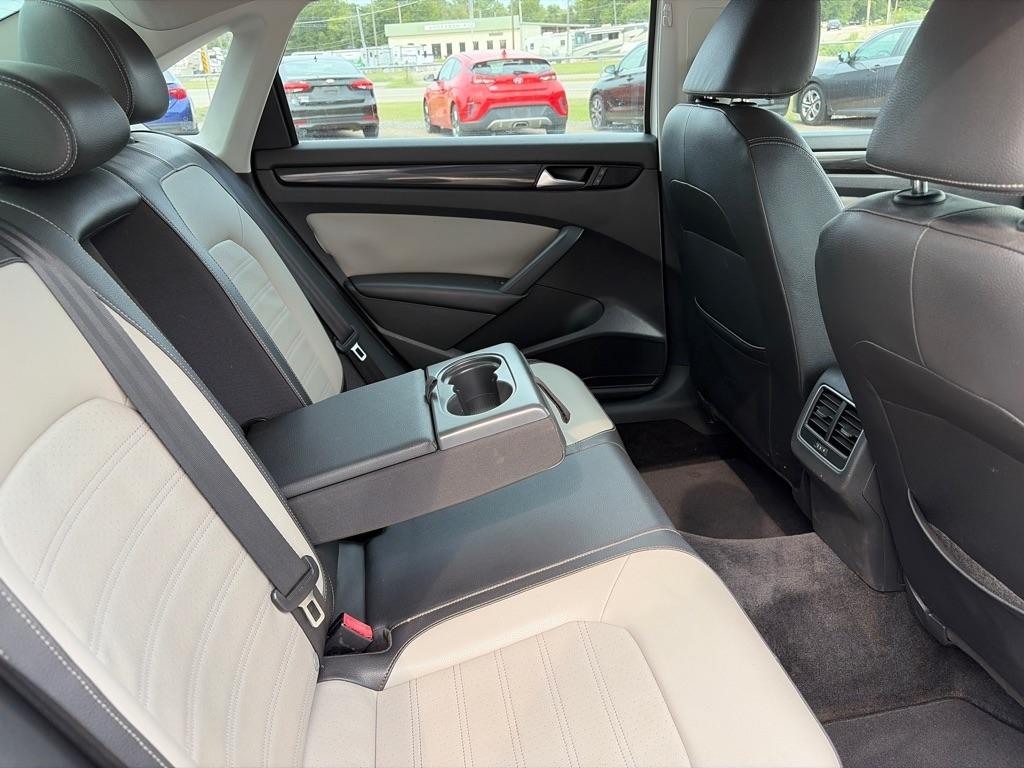 Volkswagen Passat  2015