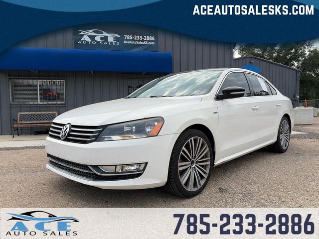 2015 Volkswagen Passat 1.8T SE FWD