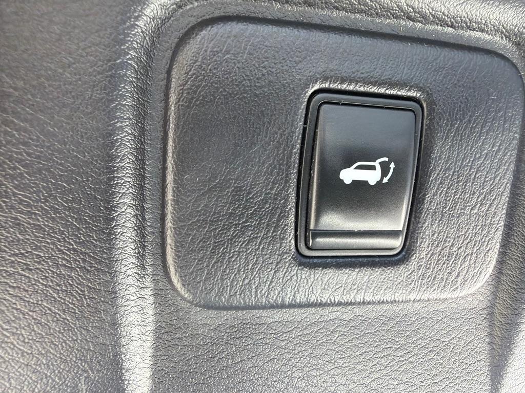 Nissan Murano S 2016
