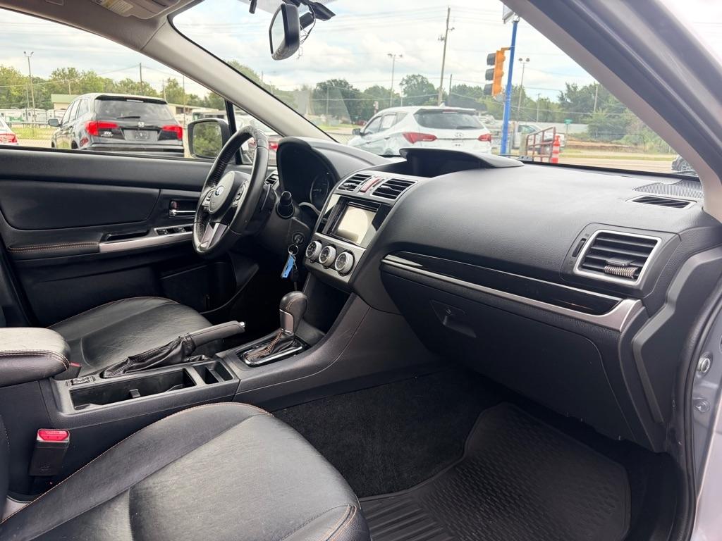 Subaru Crosstrek  2016