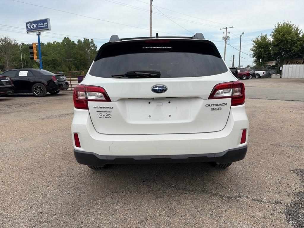 Subaru Outback  2016