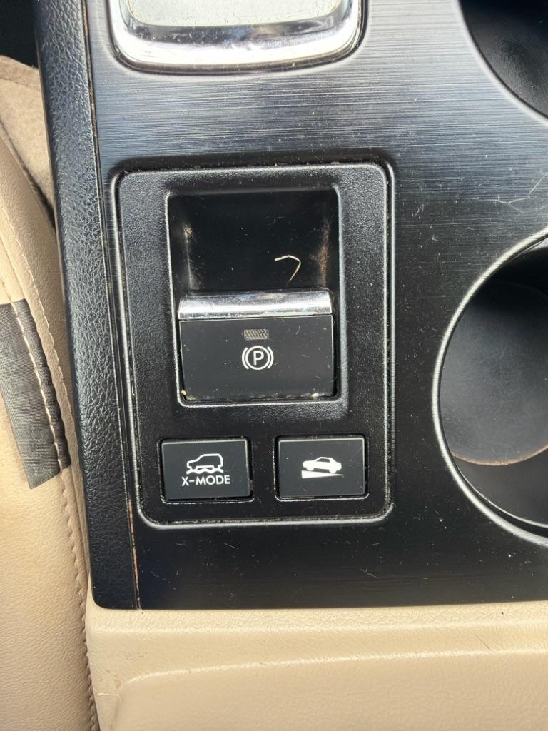 Subaru Outback  2016