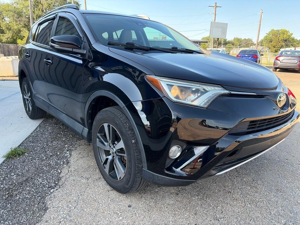 Toyota RAV4  2017