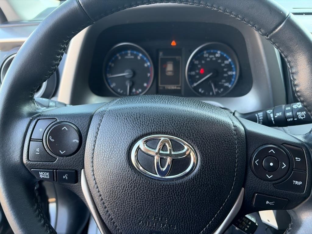 Toyota RAV4  2017