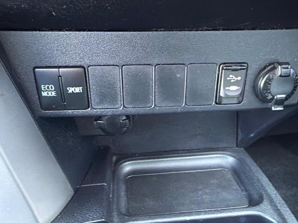 Toyota RAV4  2017