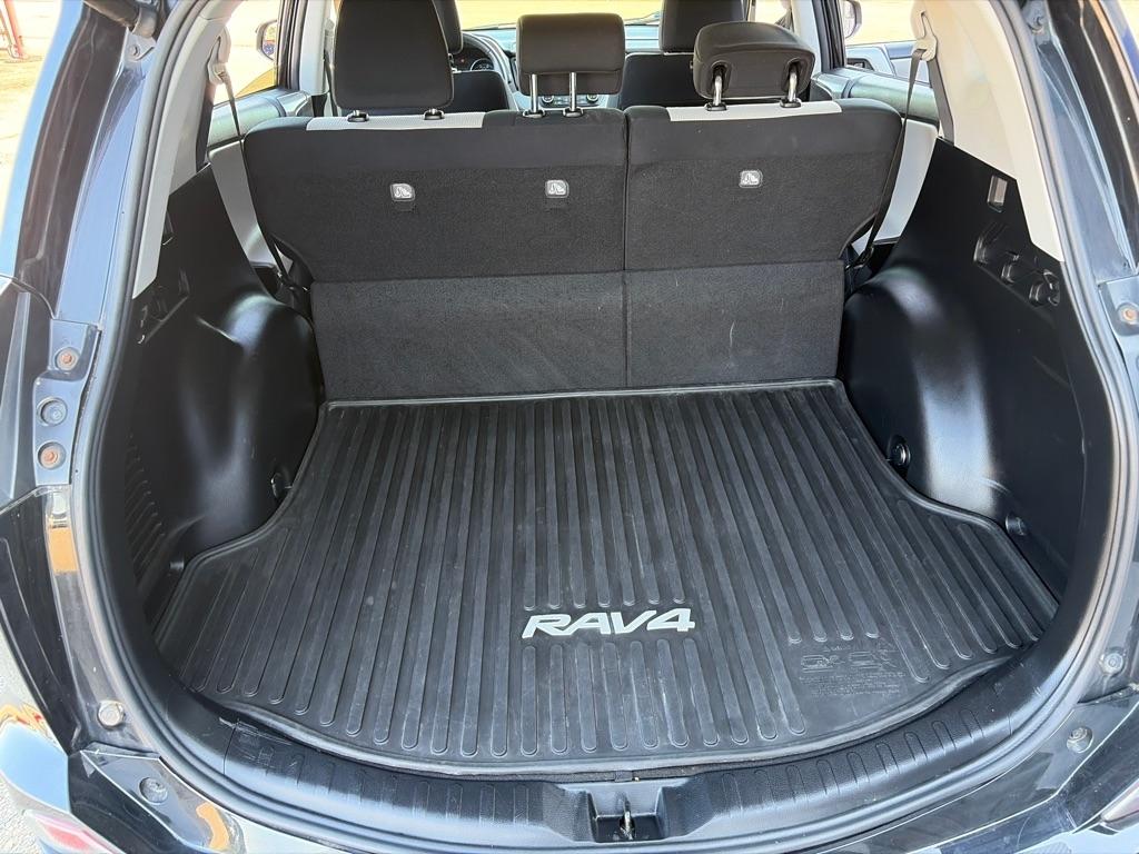 Toyota RAV4  2017