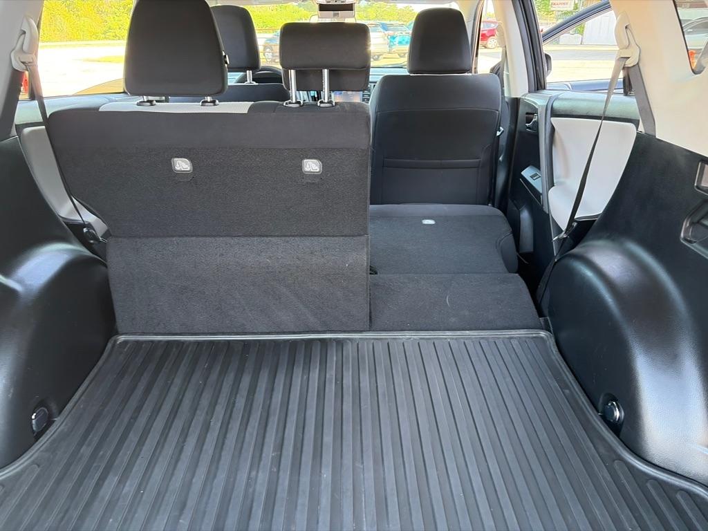 Toyota RAV4  2017