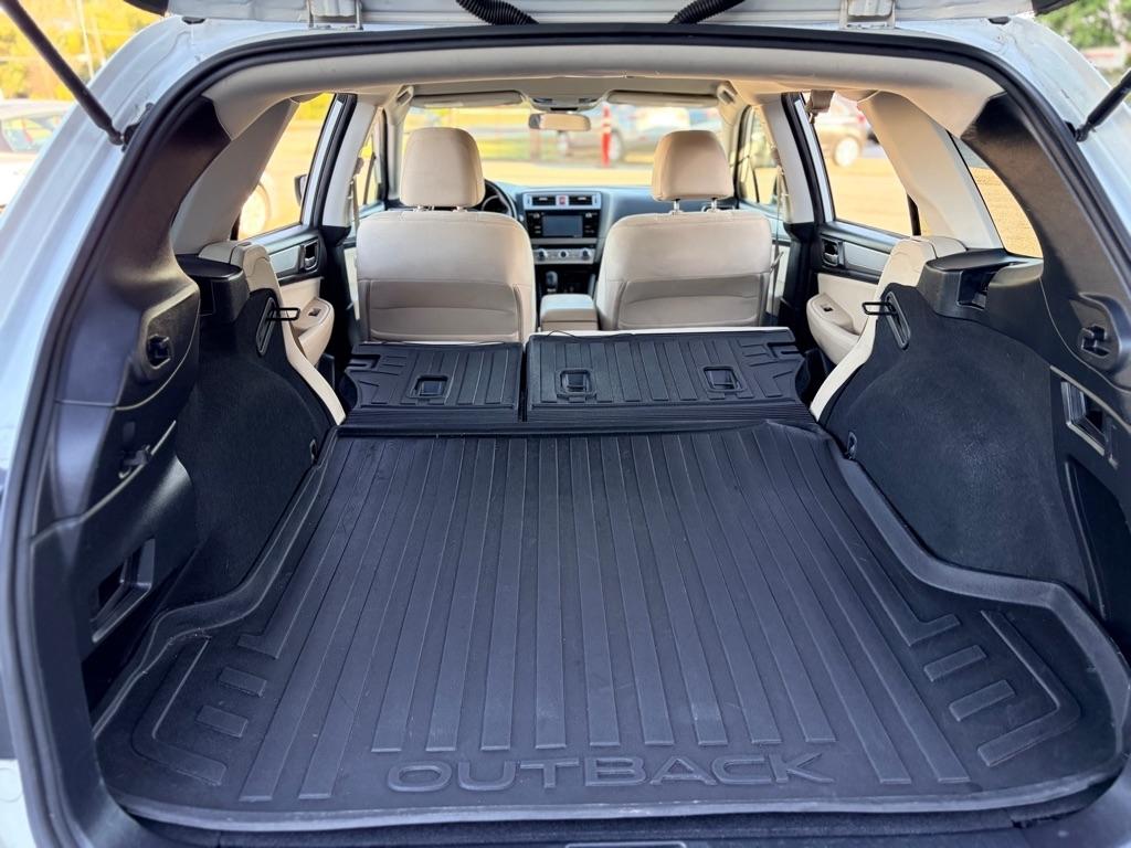 Subaru Outback  2016