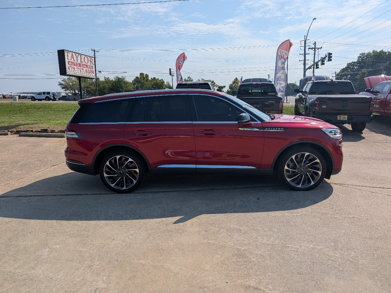 2020 Lincoln Aviator Reserve photo 3
