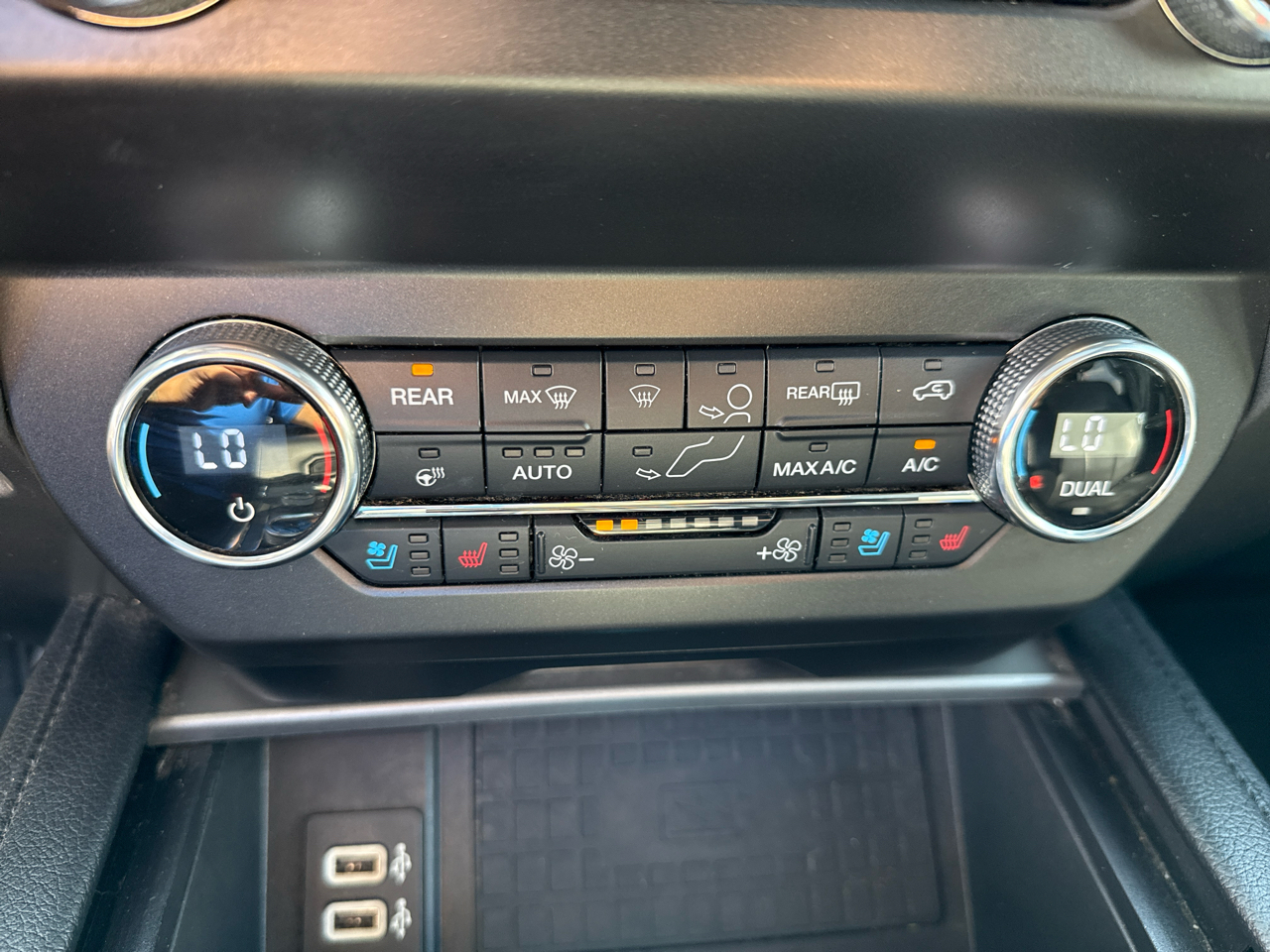 Ford Expedition Max XLT 4x4 2019 Ford Expedition Max XLT 4x4 2019