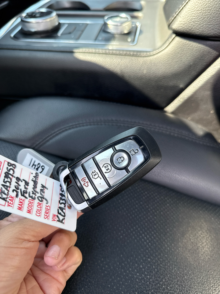 Ford Expedition Max XLT 4x4 2019 Ford Expedition Max XLT 4x4 2019