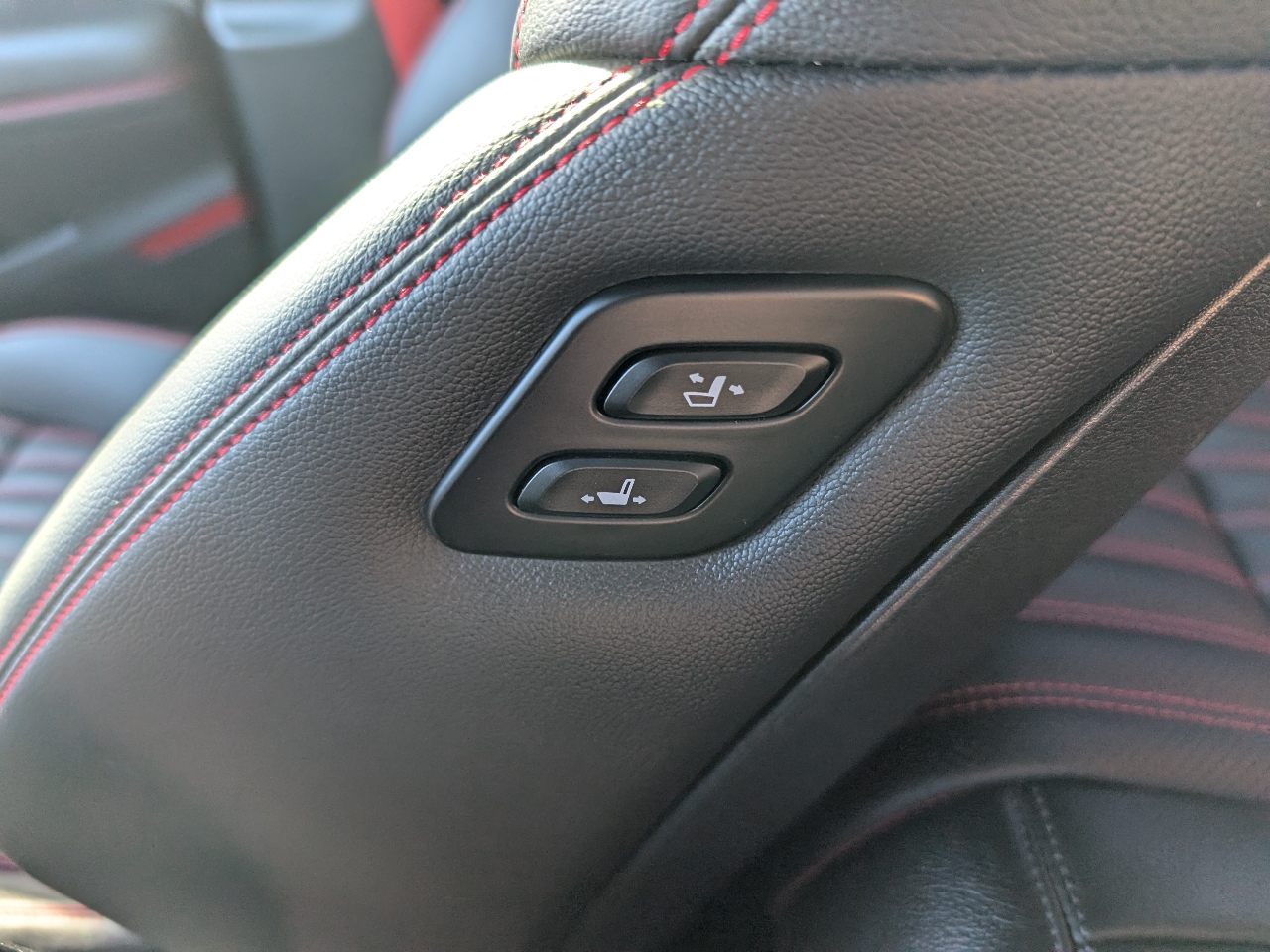 Genesis G70 3.3T AWD 2022 Genesis G70 3.3T AWD 2022