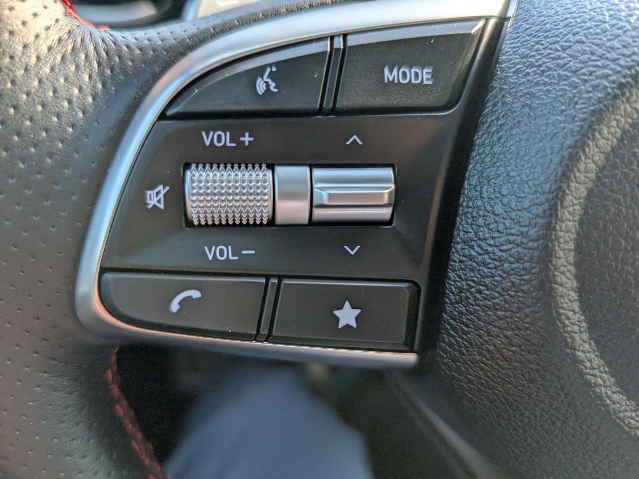 Genesis G70 3.3T AWD 2022 Genesis G70 3.3T AWD 2022