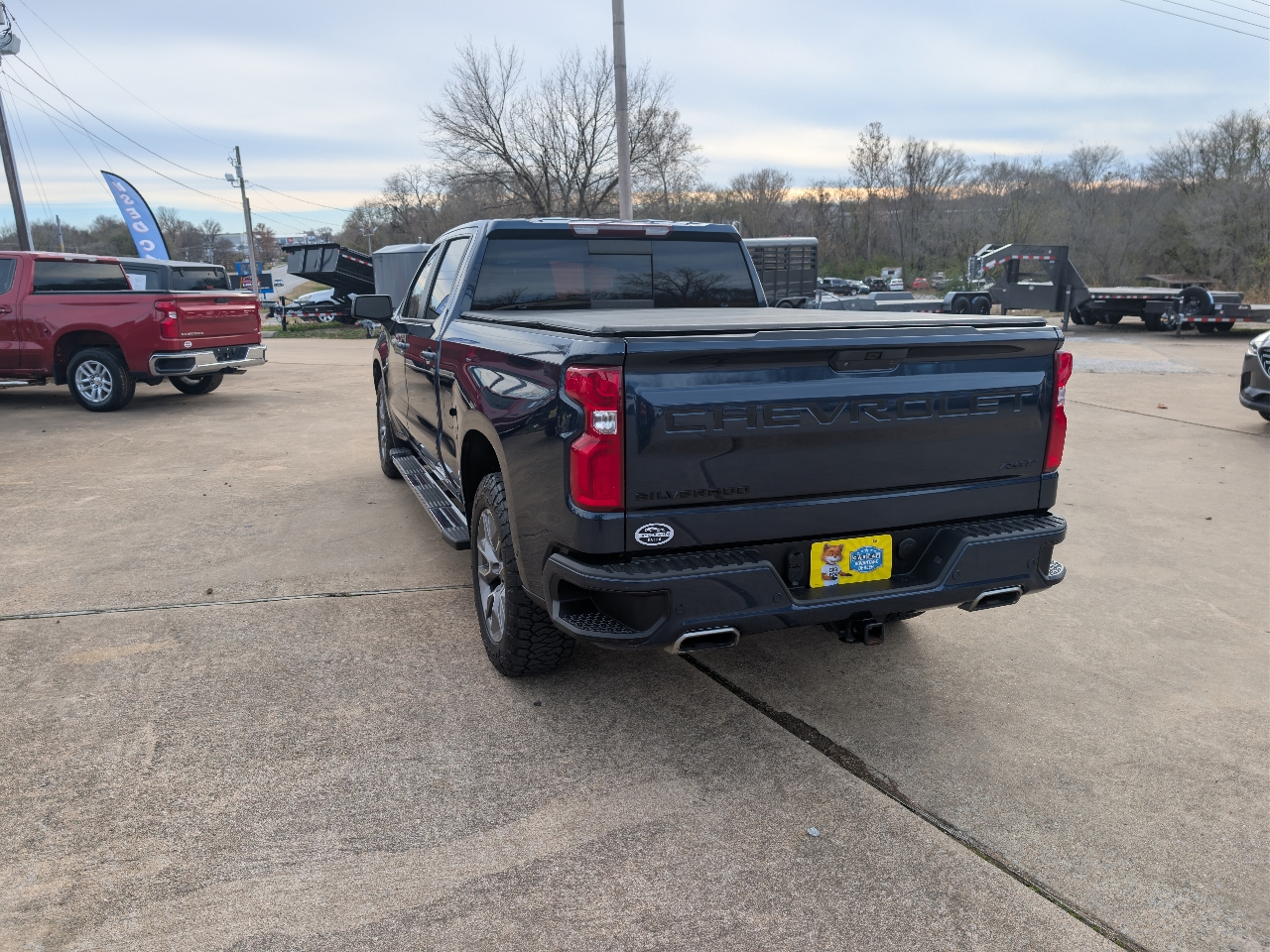 2021 Chevrolet Silverado 1500 RST photo 3