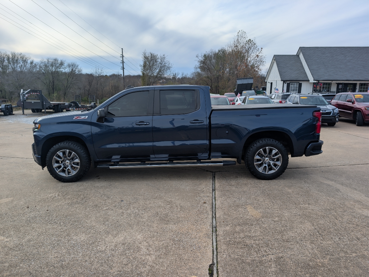2021 Chevrolet Silverado 1500 RST photo 4