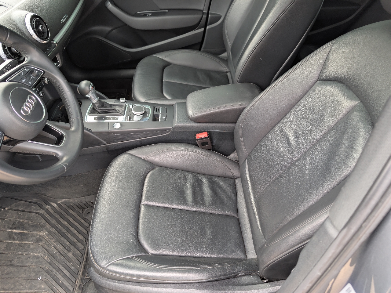 Audi A3 Sedan Premium 40 TFSI 2019