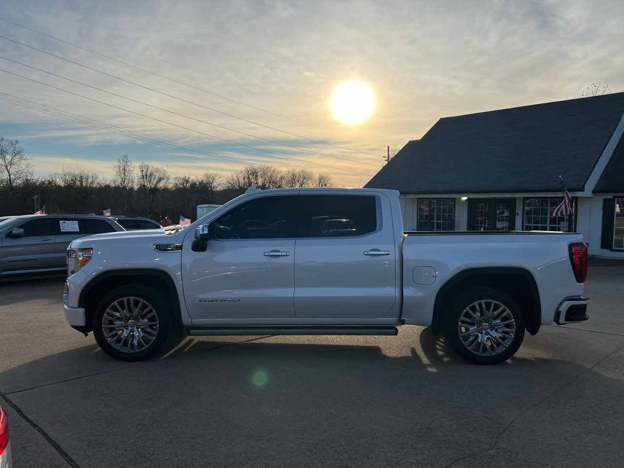 GMC Sierra 1500 4WD Crew Cab 147" Denali 2019