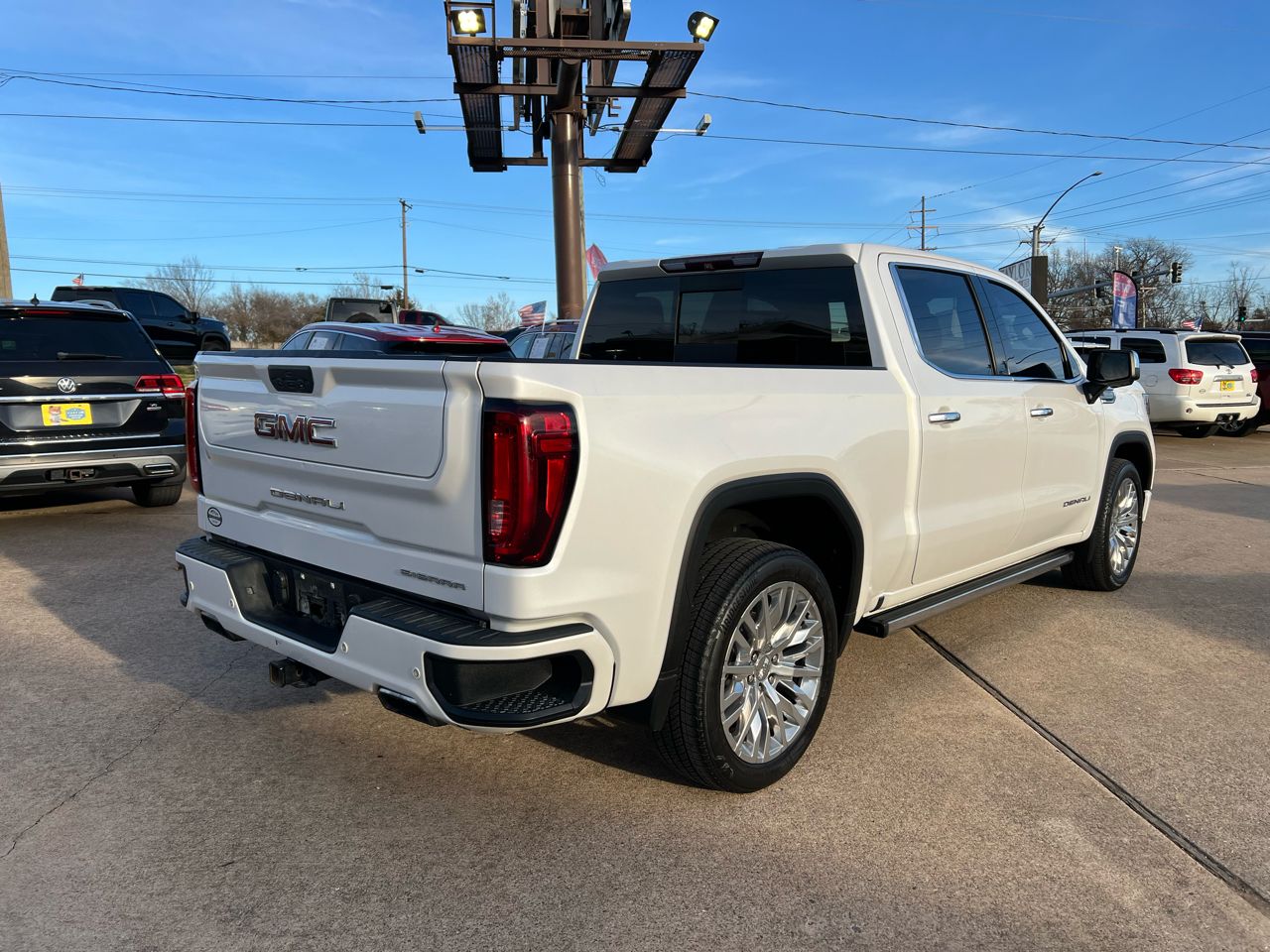 GMC Sierra 1500 4WD Crew Cab 147" Denali 2019