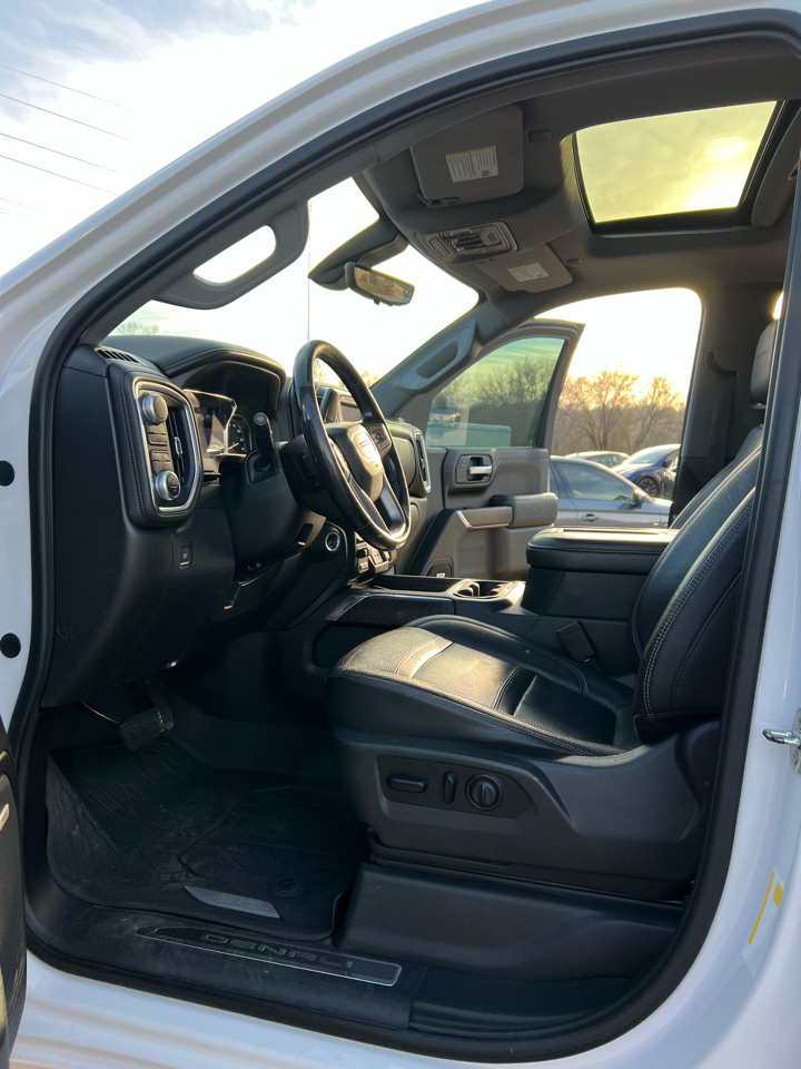 GMC Sierra 1500 4WD Crew Cab 147" Denali 2019