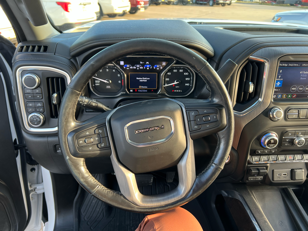 GMC Sierra 1500 4WD Crew Cab 147" Denali 2019