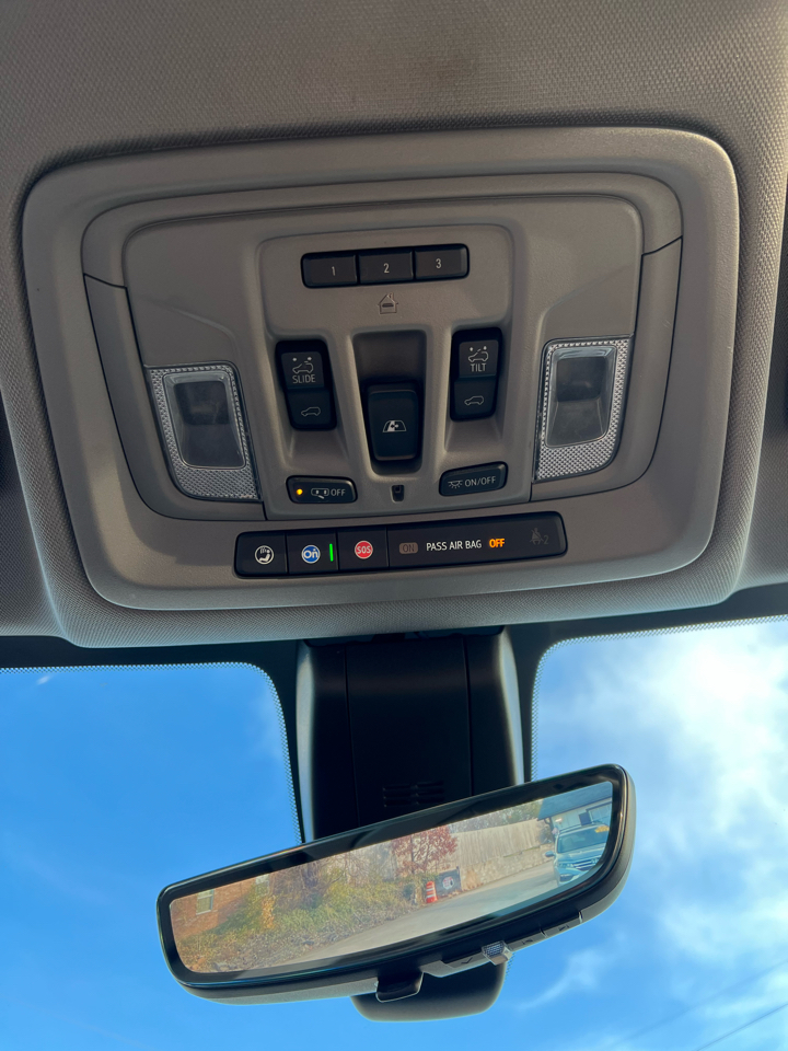 GMC Sierra 1500 4WD Crew Cab 147" Denali 2019