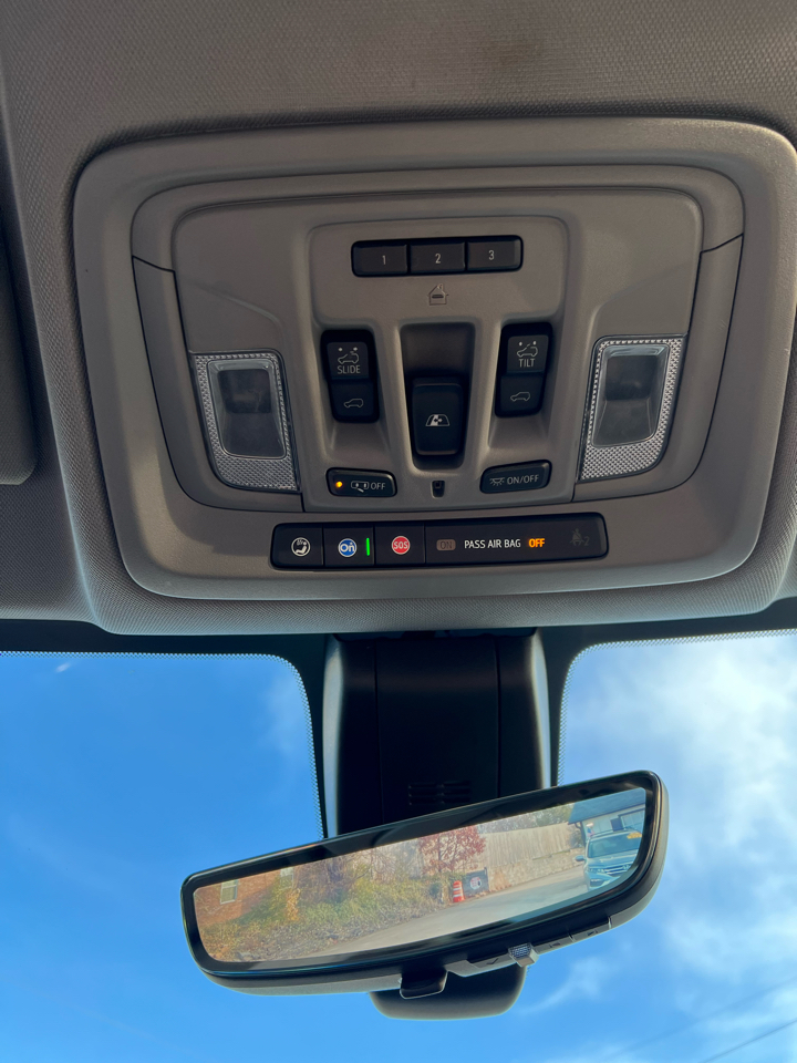 GMC Sierra 1500 4WD Crew Cab 147" Denali 2019