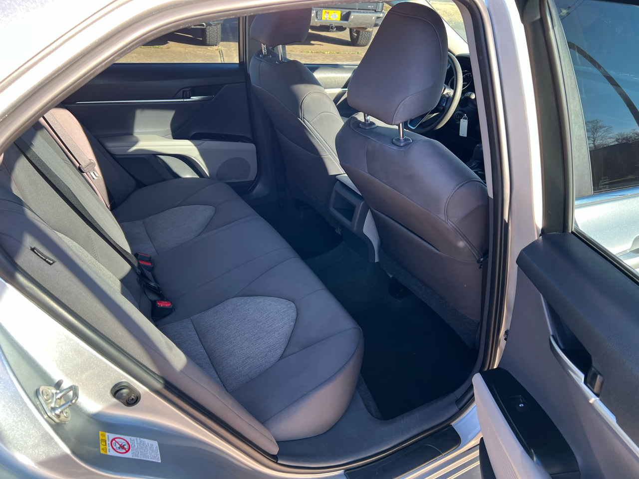 Toyota Camry LE Auto (Natl) 2018