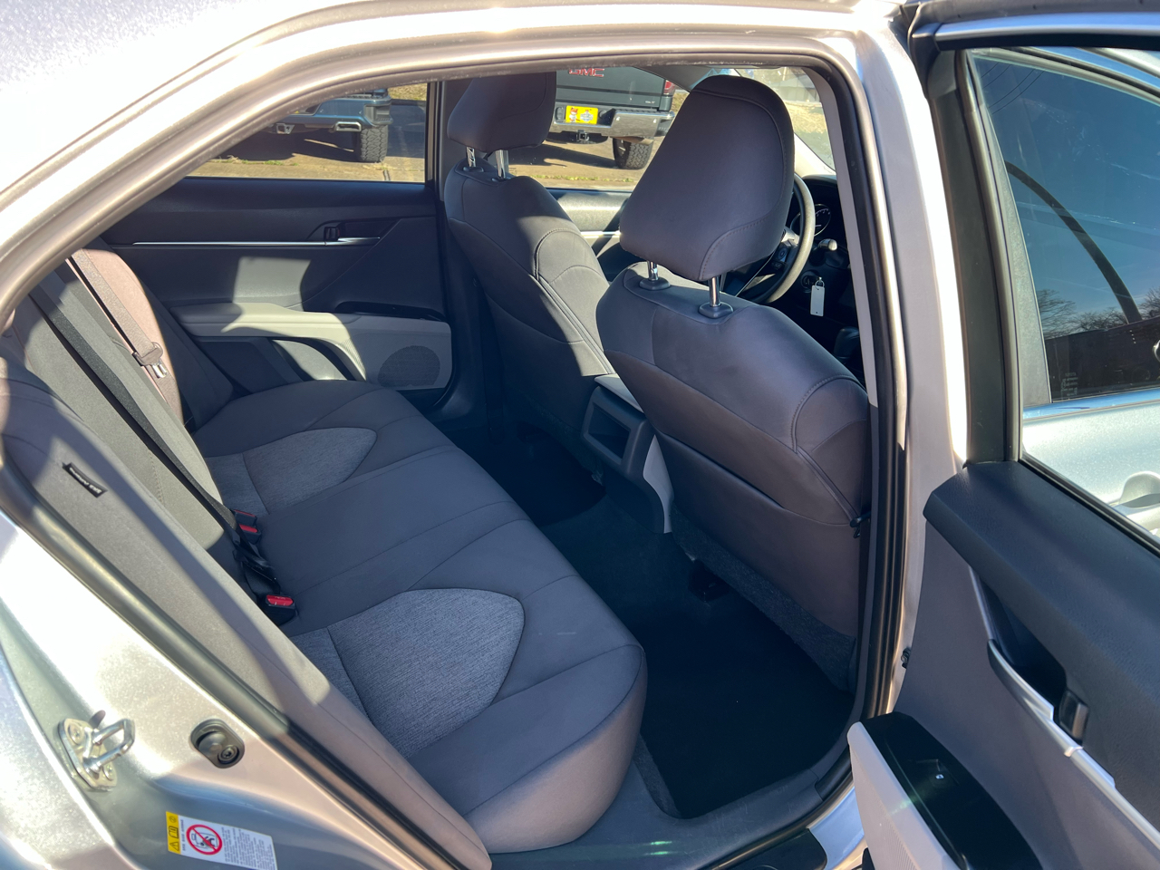 Toyota Camry LE Auto (Natl) 2018