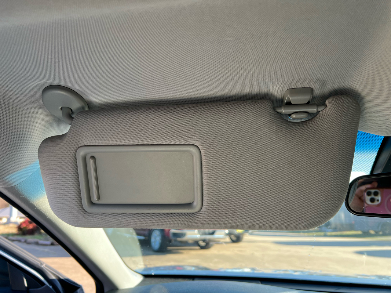 Toyota Camry LE Auto (Natl) 2018