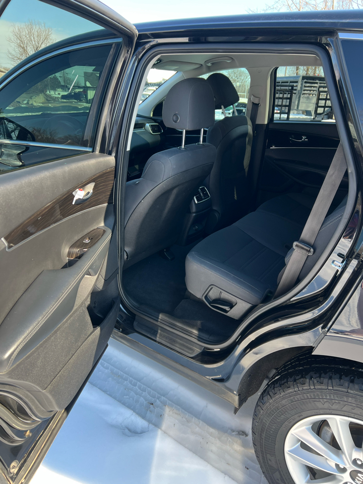 Kia Sorento L FWD 2019