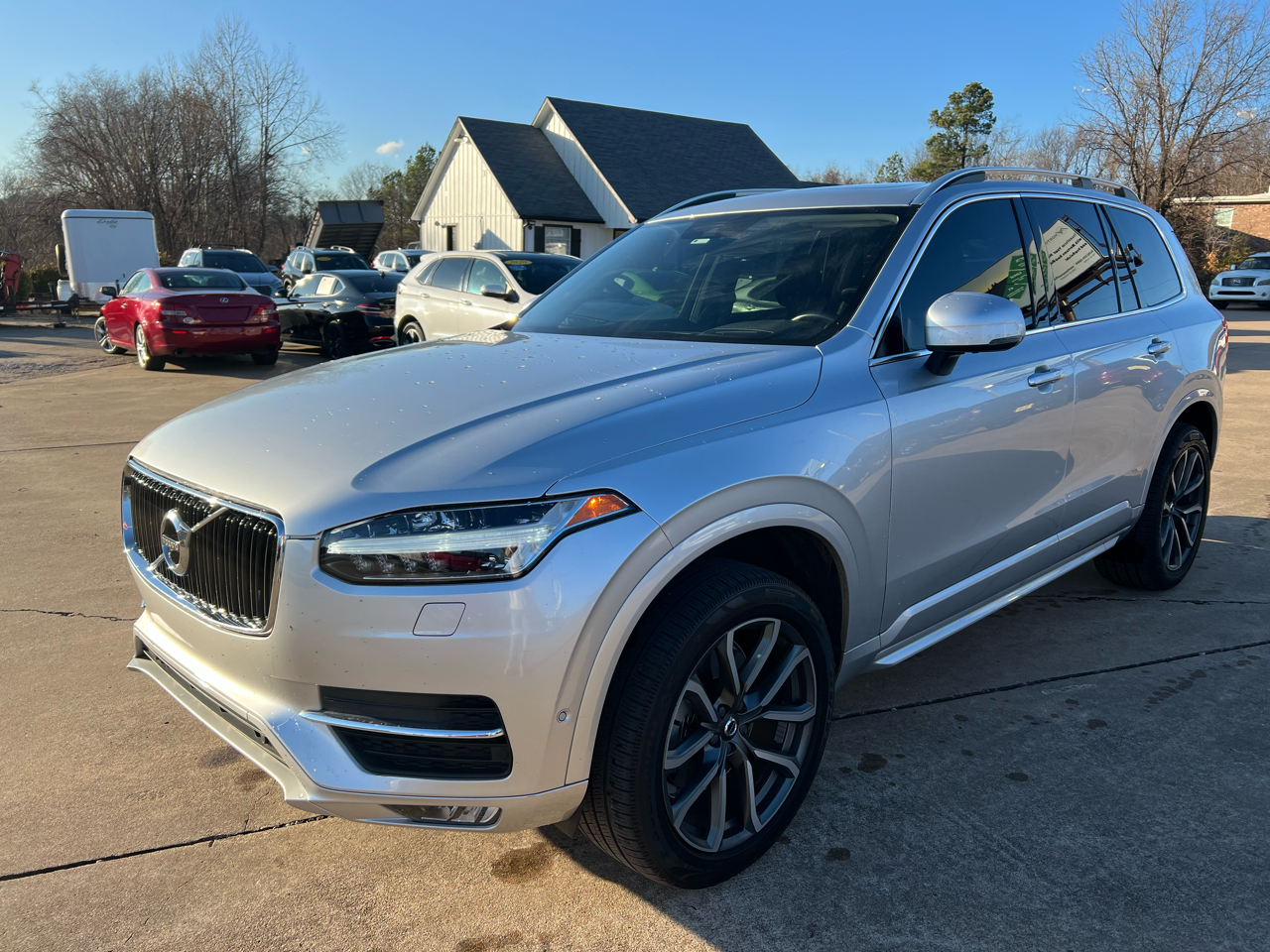 Volvo XC90 T5 AWD 5-Passenger Momentum *Ltd Avail* 2018