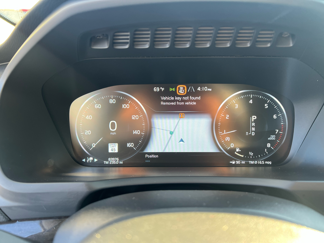 Volvo XC90 T5 AWD 5-Passenger Momentum *Ltd Avail* 2018