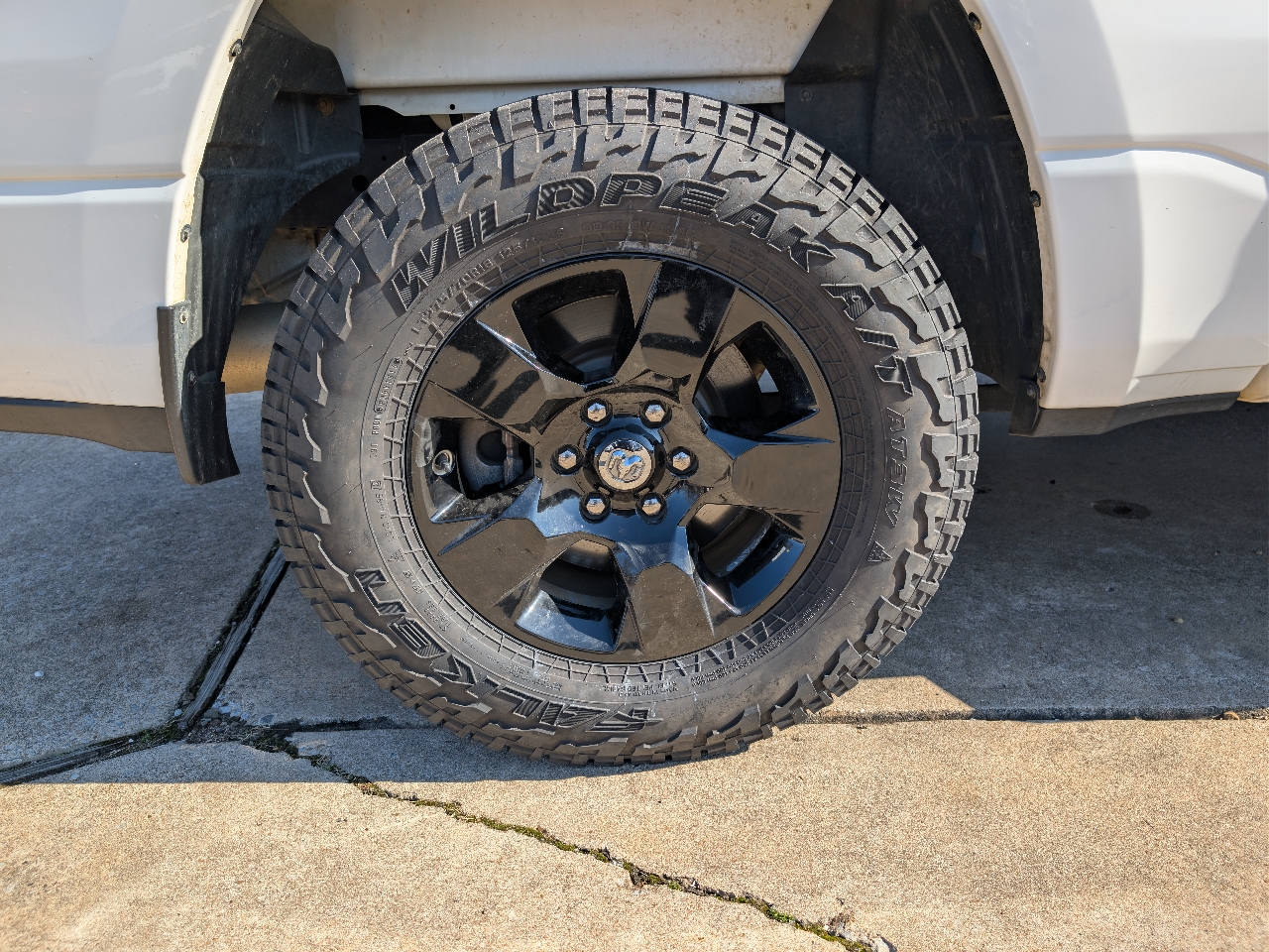 RAM 1500 Big Horn/Lone Star 4x4 Crew Cab 5'7" Box 2019