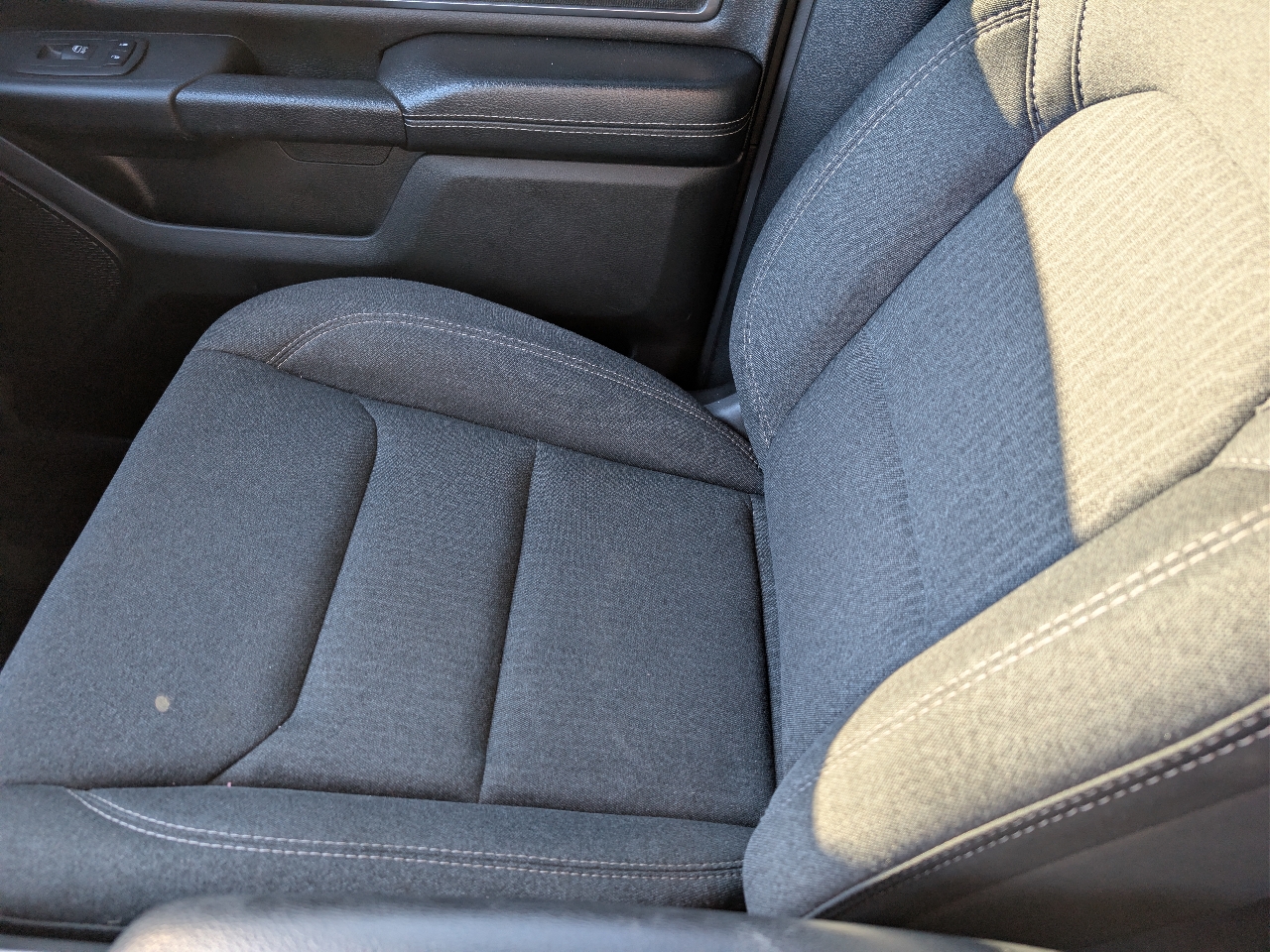 RAM 1500 Big Horn/Lone Star 4x4 Crew Cab 5'7" Box 2019