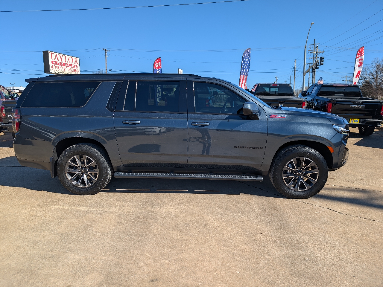 Chevrolet Suburban 4WD 4dr Z71 2021