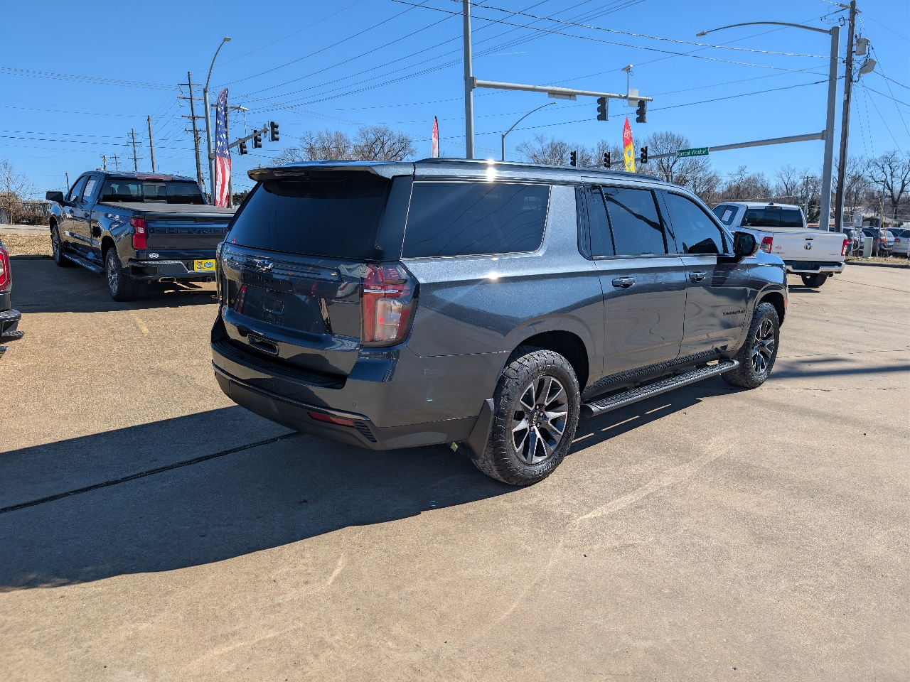 Chevrolet Suburban 4WD 4dr Z71 2021