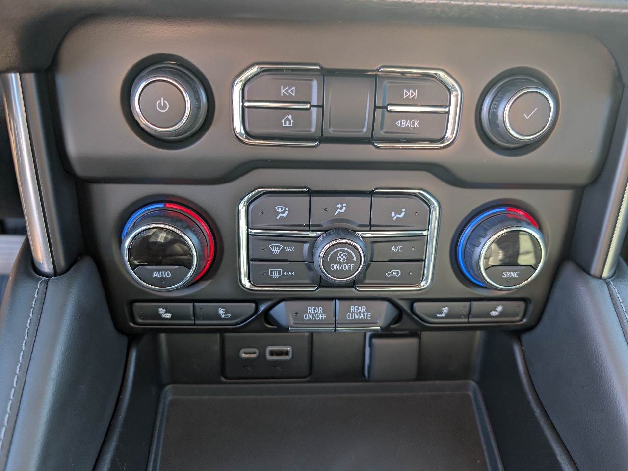 Chevrolet Suburban 4WD 4dr Z71 2021