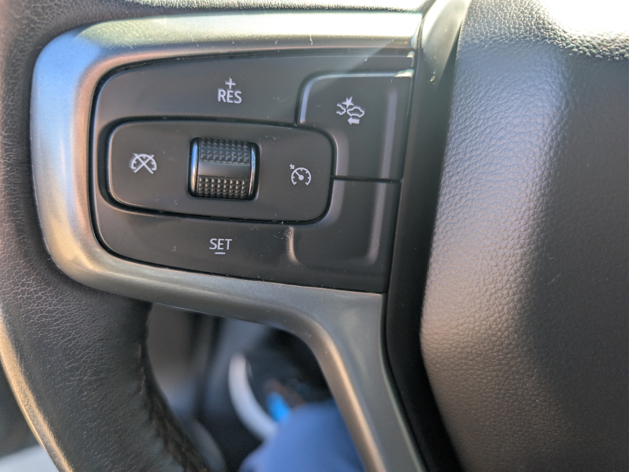 Chevrolet Suburban 4WD 4dr Z71 2021