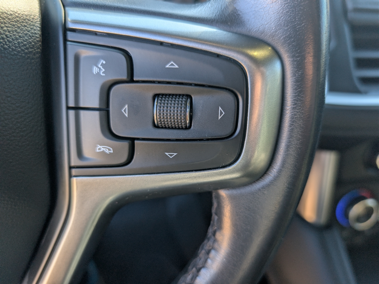 Chevrolet Suburban 4WD 4dr Z71 2021