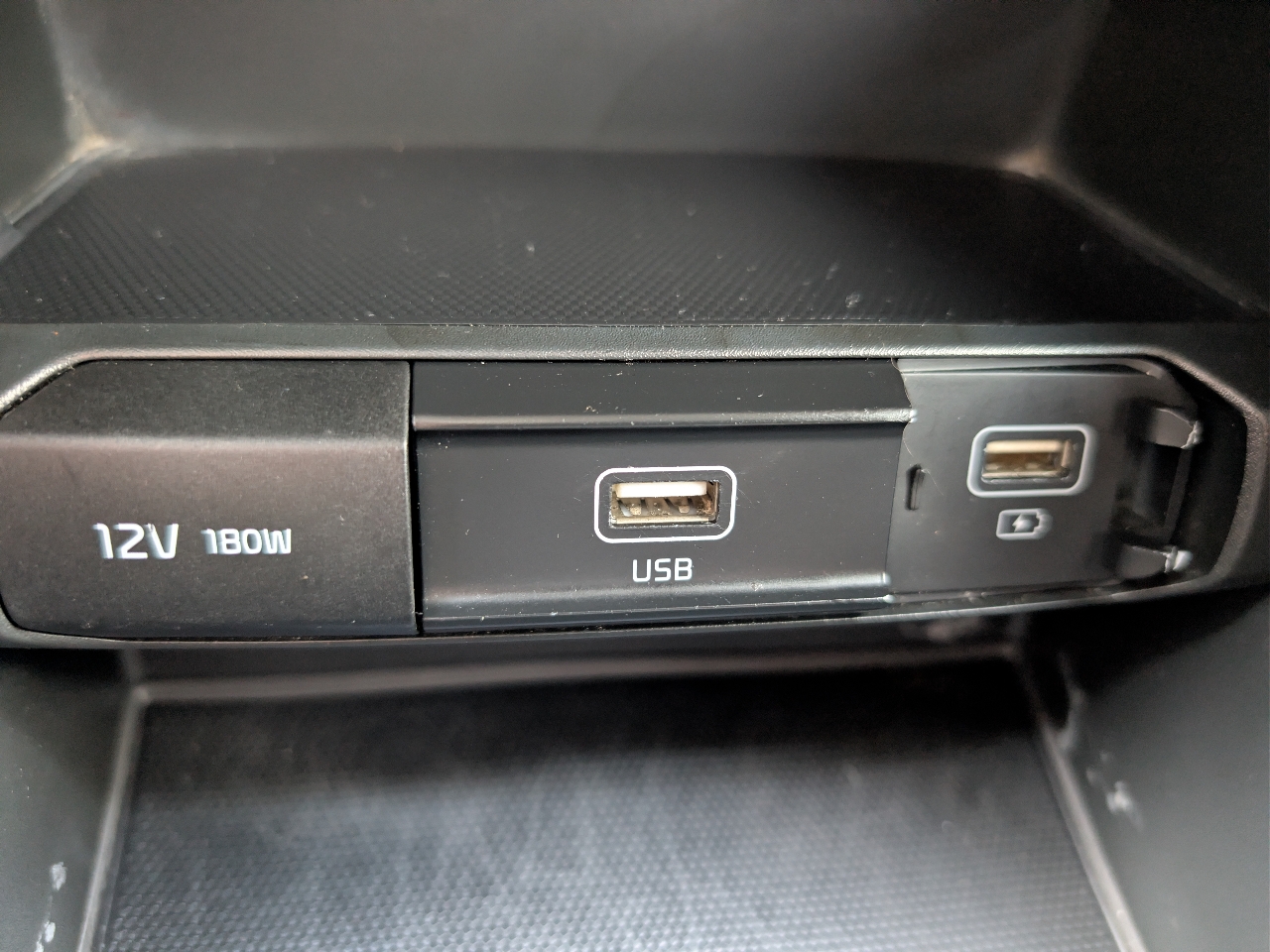 Kia Telluride LX AWD 2022