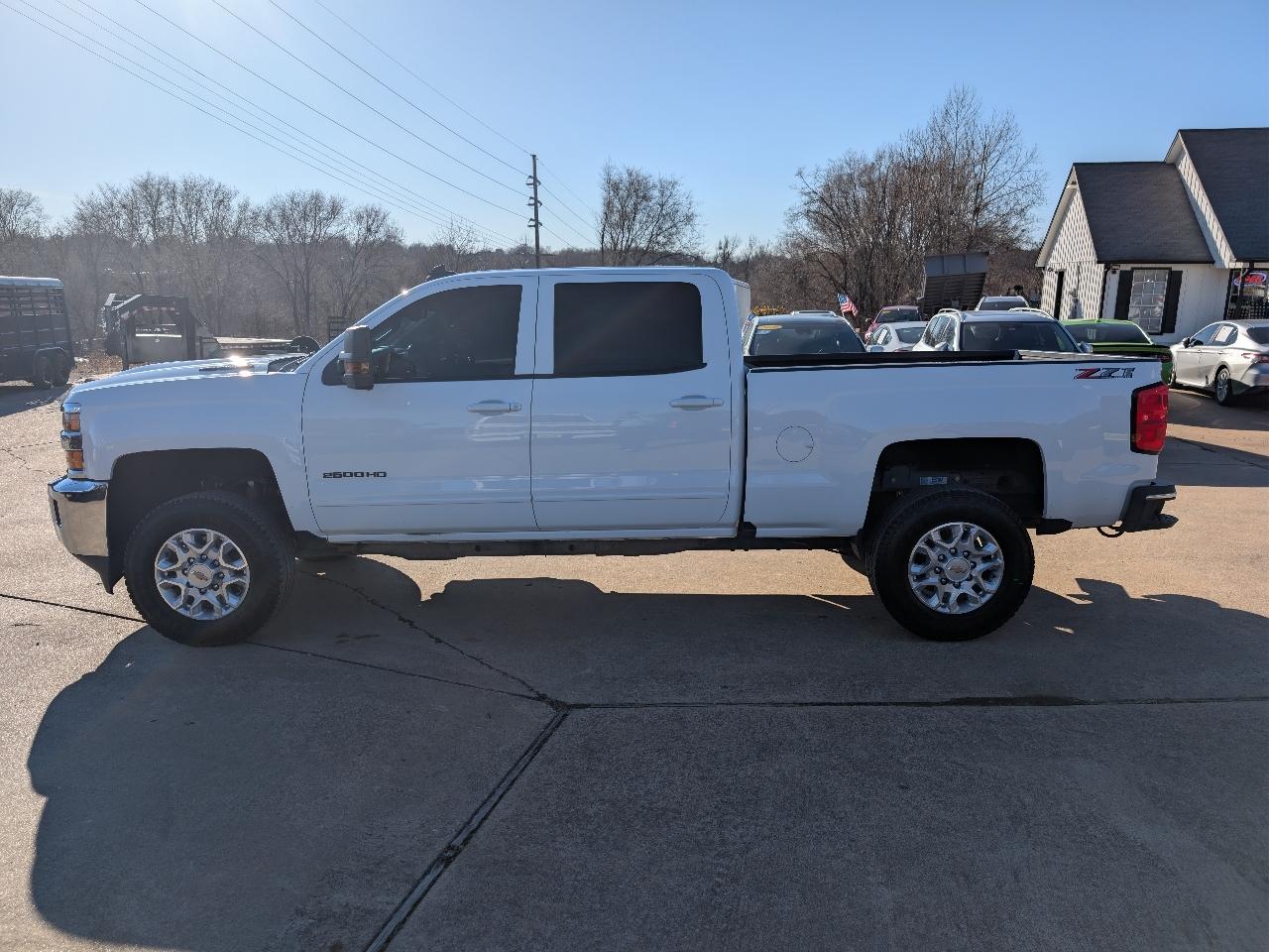 Chevrolet Silverado 2500HD 4WD Crew Cab 153.7" LT 2019