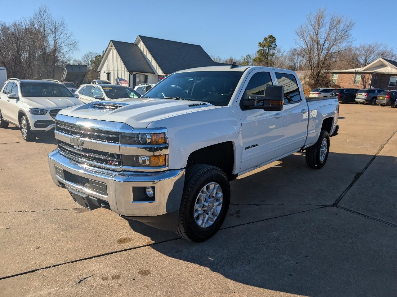 Chevrolet Silverado 2500HD 4WD Crew Cab 153.7" LT 2019