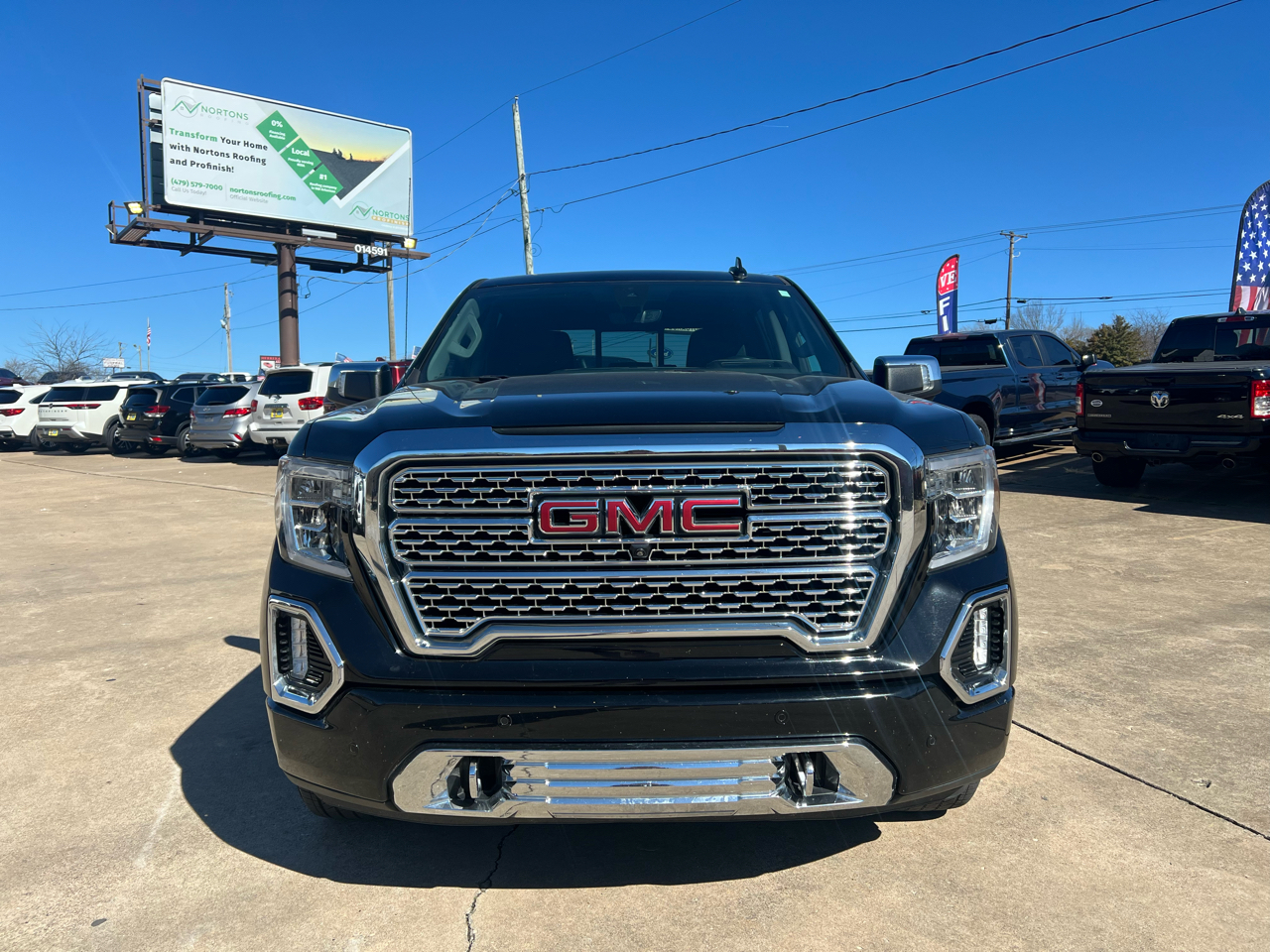 GMC Sierra 1500 4WD Crew Cab 147" Denali 2019